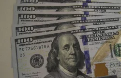 D�lar cai para R$ 5,08 e bolsa recua pela quarta vez seguida