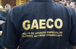 Opera��o prende 12 pessoas ligadas ao PCC e bloqueia R$ 12 milh�es
