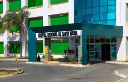 Dez t�cnicos de enfermagem passam mal e pol�cia investiga intoxica��o em hospital