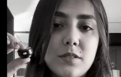 Mulher vendida pela m�e aos 9 anos luta na Justi�a para apagar nome da m�e da certid�o
