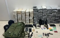 Estudante de Direito e PM s�o presos com mais de 100 kg de drogas em shopping de Salvador