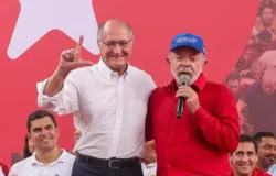 Lula vai � conven��o do PSB que confirma Alckmin como vice