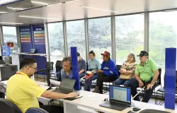 Poupatempo re�ne servi�os de educa��o para estudantes e respons�veis na volta �s aulas