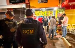 Fiscaliza��o em bares noturnos da Rua 14 de Julho em Campo Grande