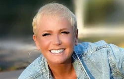 Por que duas ex-paquitas n�o foram chamadas para o show de Xuxa?