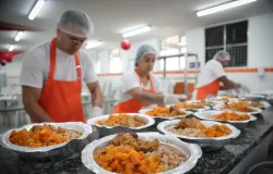 12 unidades do Bom Prato M�vel mudam de endere�o nesta segunda (27)