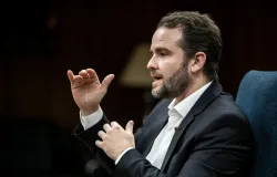 D�vida do Brasil � menor que a de pa�ses ricos, diz ministro