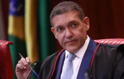 TSE marca novo encontro com embaixadores para explicar como funciona a urna eletr�nica