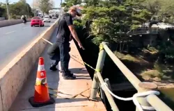 Ponte em Cuiab� � fechada para pedestres ap�s grade de prote��o cair
