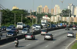 Como renovar a CNH ou tirar a segunda via sem sair de casa