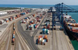 Fiesp quer leil�o do Tecon-10 com regras para evitar concentra��o no Porto de Santos