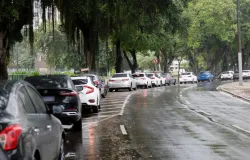 Gasolina com mais �lcool: descubra quais carros podem sofrer danos no motor