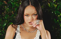 Rihanna para o tr�nsito com um look ousado de lingerie