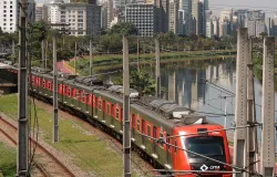 Greve de trens em SP causa tr�nsito recorde de mais de 2 mil km