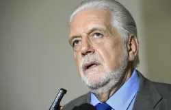 Depoimento de Jaques Wagner � PF no caso Master � adiado a pedido da defesa