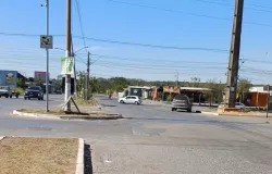 Mato alto lidera problemas do bairro Santa Terezinha em Cuiab�