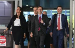 Fox News paga recorde de US$ 787,5 milh�es para encerrar processo por mentiras sobre as elei��es de 2020