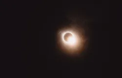 Veja o eclipse solar? Conhe�a os 4 aplicativos essenciais para o seu celular