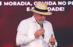 Lula vai enviar dados sobre desmatamento ao 'amigo' Trump: 'N�o contaram a verdade'