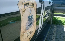 Homem investigado por homic�dio e tr�fico � preso com tr�s armas na Bahia