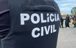 Delegado � preso suspeito de adulterar placa de Hilux em Vit�ria da Conquista