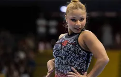 Flavia Saraiva conquista ouro na trave e no solo no Campeonato Brasileiro