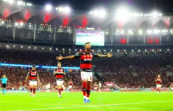 Bruno Henrique celebra vit�ria do Flamengo e mira duelo com o Cruzeiro na Libertadores