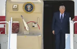 Trump foge em voo militar secreto ap�s amea�a do Ir�