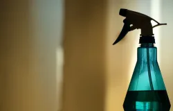 Anvisa pro�be venda de 12 produtos de limpeza; veja a lista