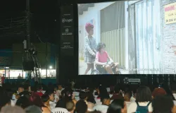Cinema ao ar livre e de gra�a: projeto leva curtas a v�rios bairros do Rio