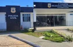 Trag�dia na Bahia: tr�s pessoas s�o achadas mortas em casa; pol�cia suspeita de feminic�dio seguido de suic�dio