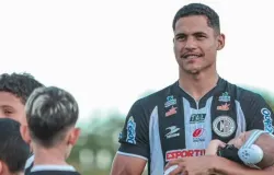 Alex Bruno deixa ASA e acerta com o Vit�ria