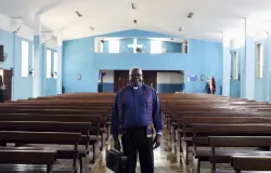 Conhe�a os 17 padres do Rio que fazem exorcismos autorizados pelo Vaticano