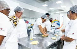 S�o Paulo anuncia 961 vagas de emprego no setor de alimenta��o