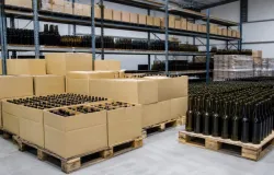 Mapa apreende 14.640 litros de bebidas sem registro no Paran�
