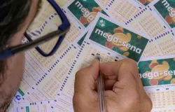 Mega-Sena paga pr�mio de 25 milh�es de reais nesta quinta-feira