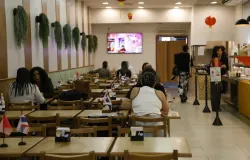 Servi�os: 15,9 milh�es empregados em 2024 e sal�rio m�dio de 2,2 m�nimos
