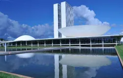 Comiss�o do Congresso aprova empr�stimo de R$ 30 bilh�es para motoristas de aplicativo e taxistas
