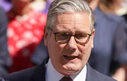 Keir Starmer renuncia como deputado ap�s perder o cargo de primeiro-ministro para Andy Burnham