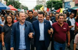 Candidatos a presidente fazem caminhadas e protestos em campanha eleitoral
