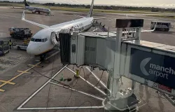 Hackers vazam dados de 8,7 milh�es de pessoas ap�s invas�o a aeroportos
