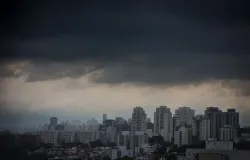 Chuva forte em SP aumenta risco de doen�as; veja como se proteger de leptospirose, dengue e acidentes