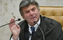 STF pressiona Uni�o e Banco Central para salvar banco do DF de fal�ncia
