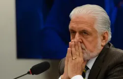 Senador Jaques Wagner se recusa a dar senhas de celular � PF