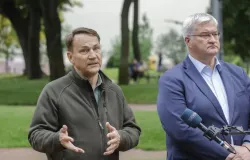 R�ssia aumenta ataques a energia e Pol�nia alerta para risco grave na crise na Ucr�nia