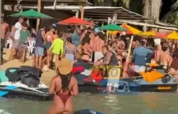 Jovem morre afogado ao cair de escuna na Prainha do Lobato, em Salvador
