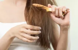 Cabelo fino e sem volume? 3 h�bitos simples para fortalec�-lo