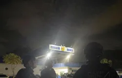 PM remove barricadas na Pedreira ap�s tiroteio intenso entre fac��es
