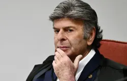 'T� todo mundo sabendo disso': Filho do ministro Luiz Fux chama ex-banqueiro de irm�o e agenda encontro no STF