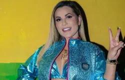 Celebridades que removeram implantes e preenchimentos: "N�o me reconhe�o mais"
